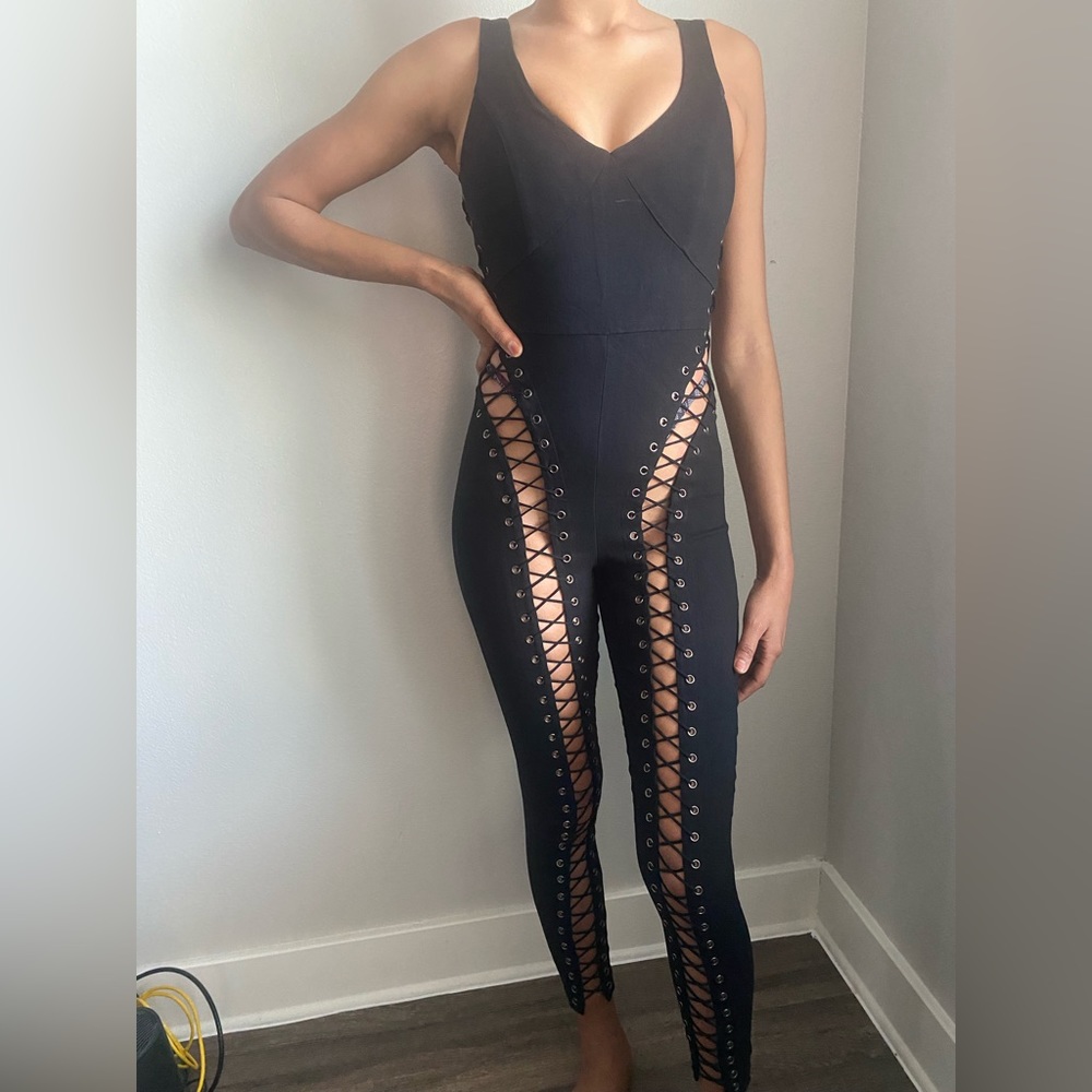 Small bodycon jumpsuit